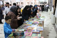 گزارش تصویری از نمایشگاه کتابی با عنوان « افطاری کتاب» در دانشگاه
